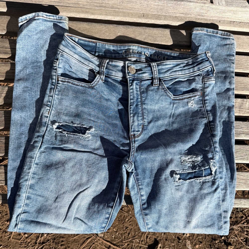 American Eagle Distressed High Rise Jeggings Size 6